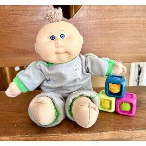 1985 Cabbage Patch Kids 14” Boy Doll Signed Coleco Gray Cat Outfit Bean Filled